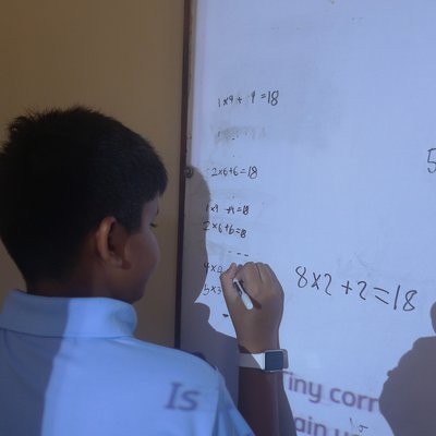 Algebra in Y6(4).JPG