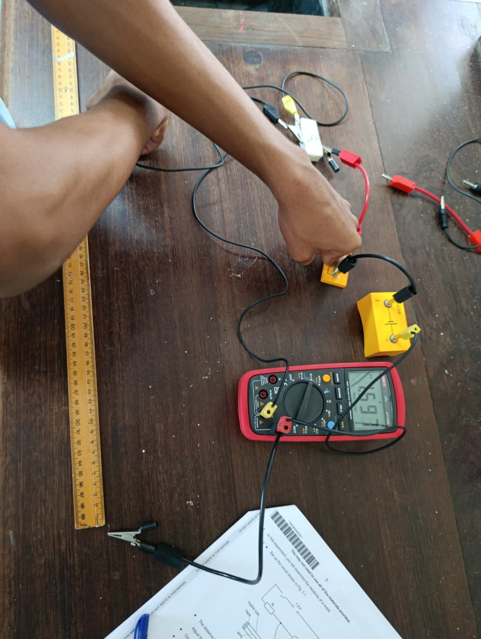 Electricity practical Year 12 (2).jpeg
