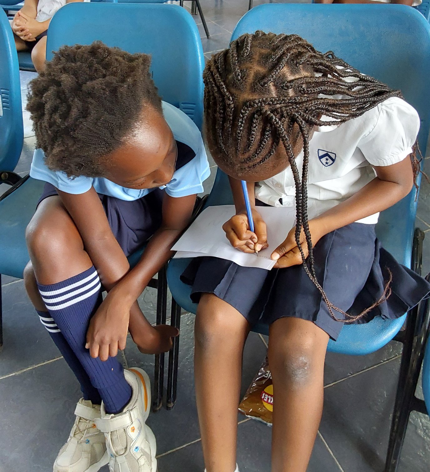 crop top left and remove Lex.jpg